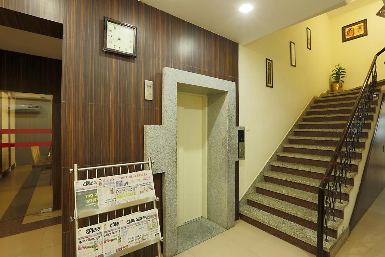 Hotel Premiere Villa Bénarès Extérieur photo